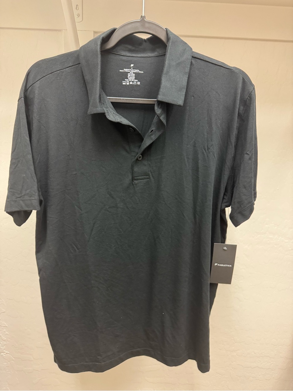 Fabletics The 24-7 Polo Men's Size Medium Short Sleeve Black Medium